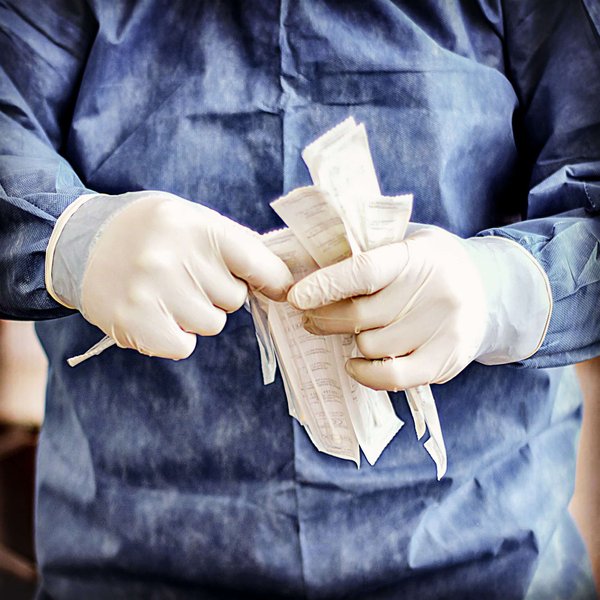 Come posso sfruttare l'intelligenza artificiale per identificare opportunità di investimento?